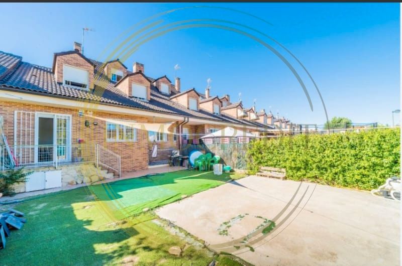 Garden of House or chalet for sale in Leganés  with Furnished