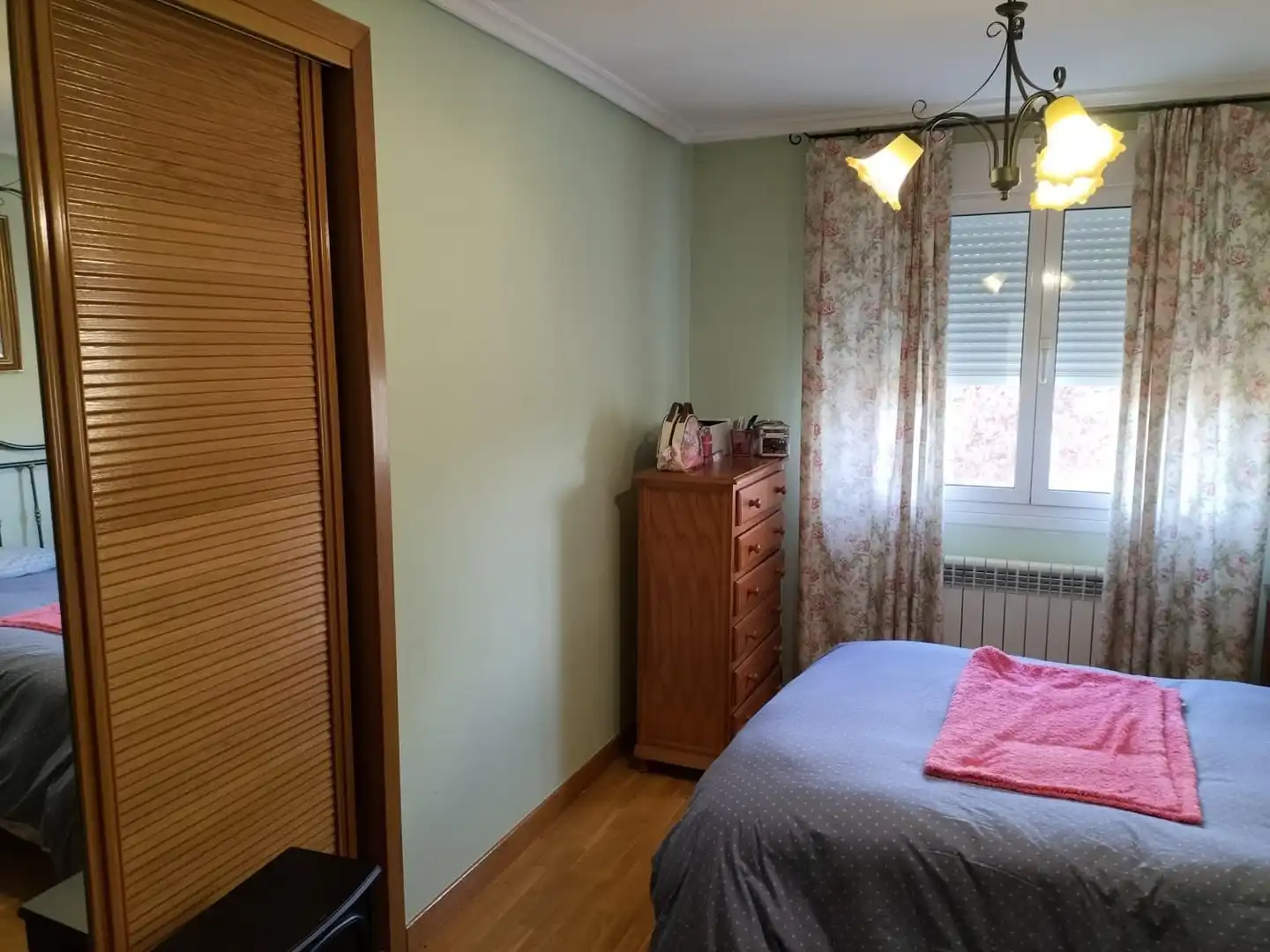 Habitación de Casa o chalet en venta en Villalobón con Calefacción, Jardín privado y Parquet