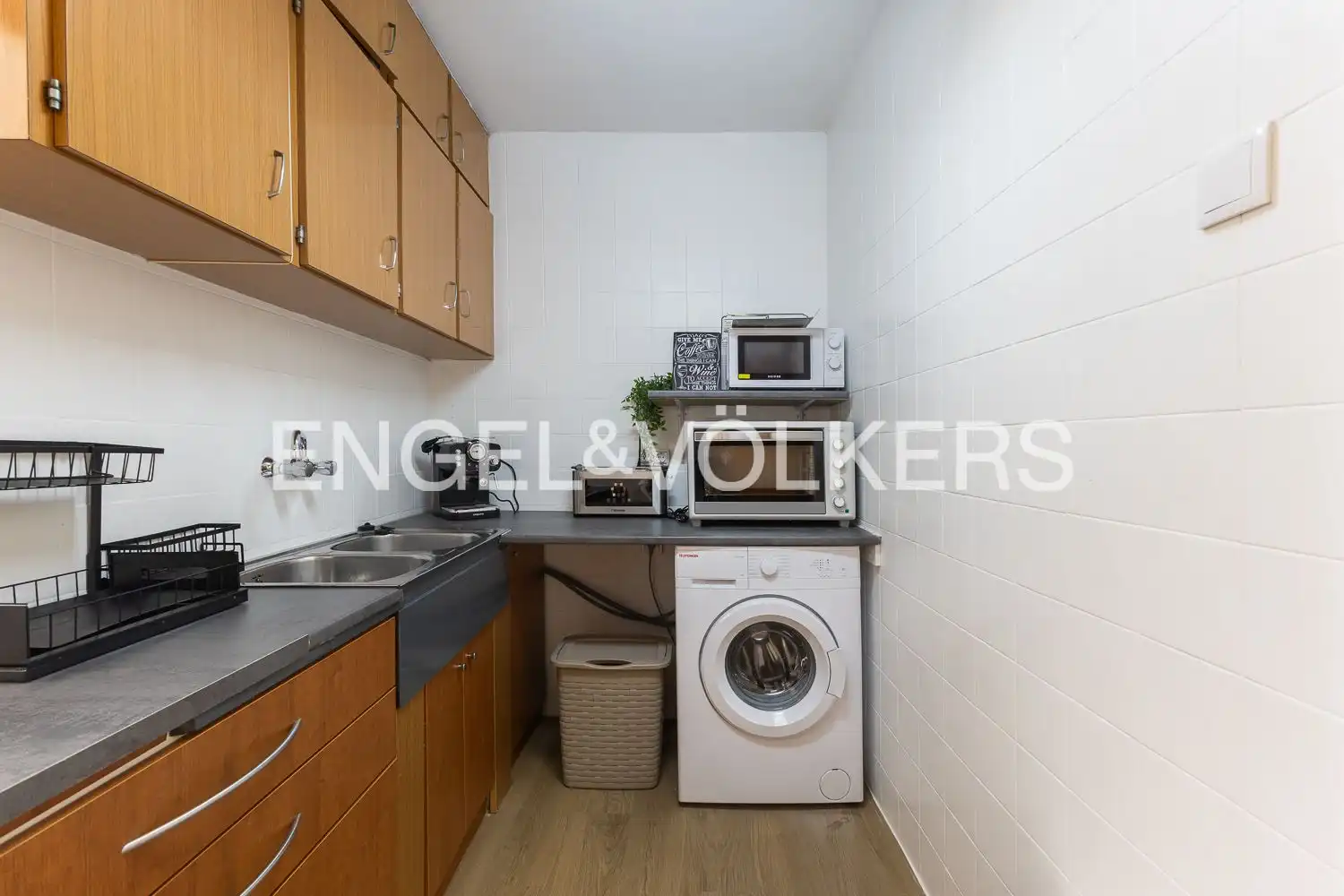 Cocina de Piso de alquiler en Valencia con Aire acondicionado, Calefacción y Terraza