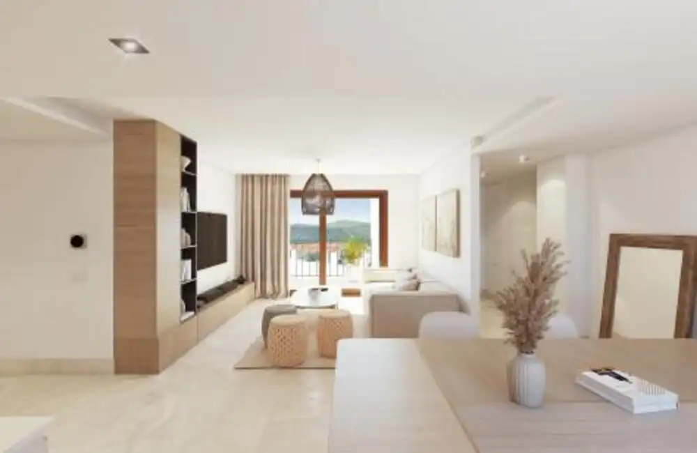 Apartamento con ascensor en venta en Benahavís pueblo, imagen 2