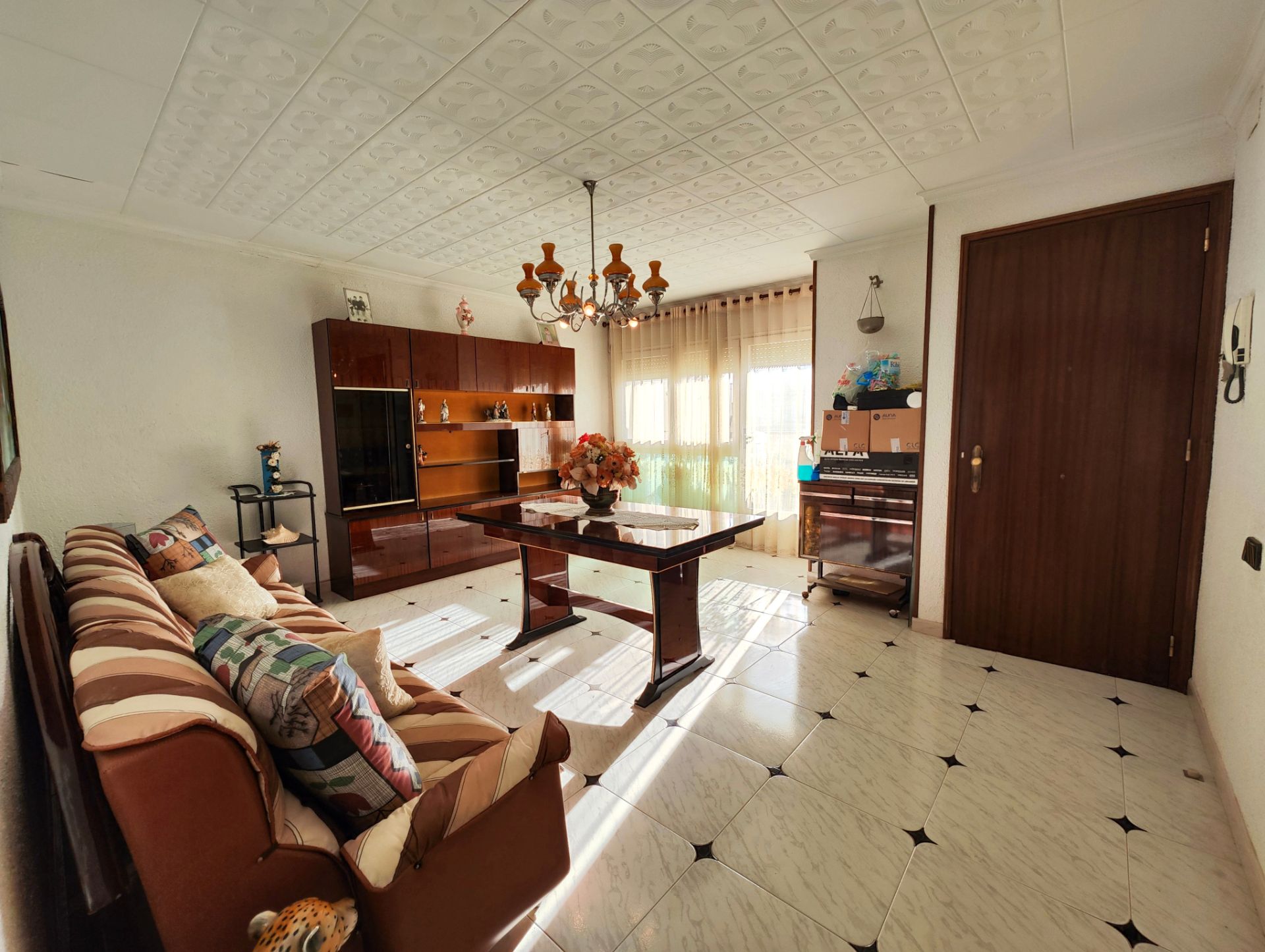 Sala de estar de Piso en venta en Terrassa con Terraza y Trastero