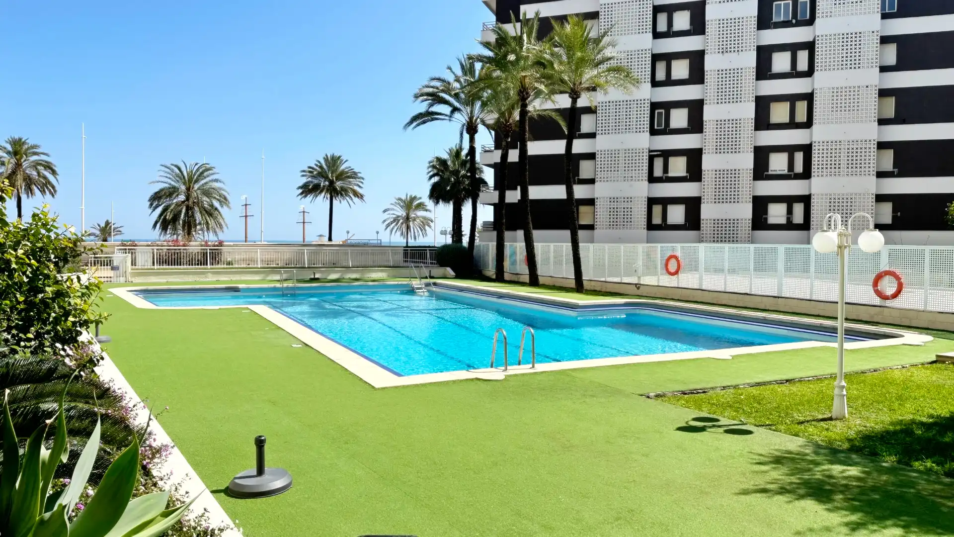 Apartament amb piscina de lloguer a Passeig Marítim de Neptú, imagen 3