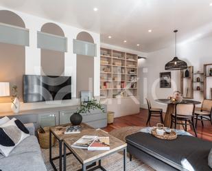 Living room of Apartment to rent in  Madrid Capital  with Air Conditioner, Heating and Furnished