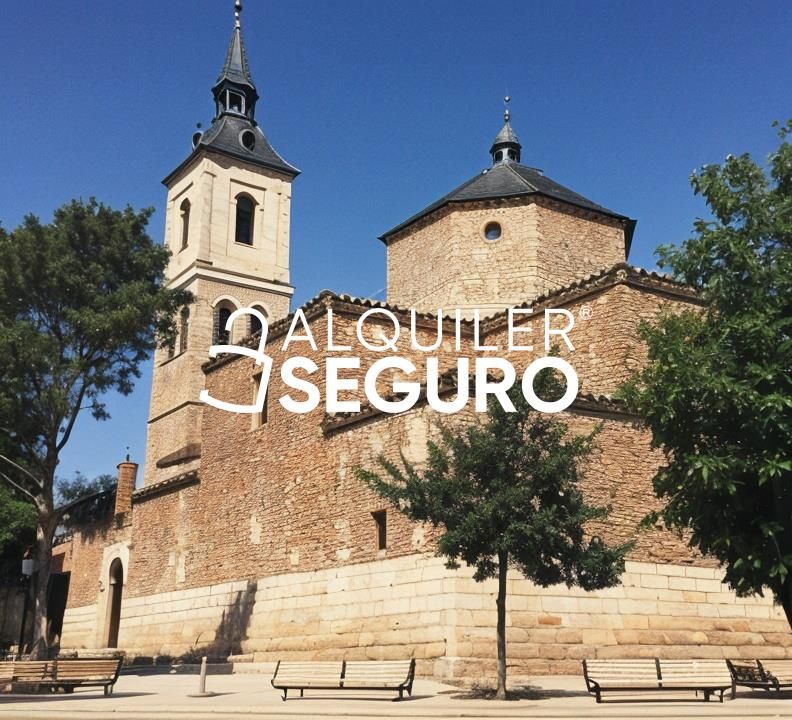 Exterior view of House or chalet to rent in Daganzo de Arriba  with Air Conditioner, Heating and Terrace