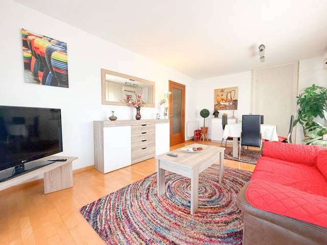 Piso en Venta en Creu de la Mà