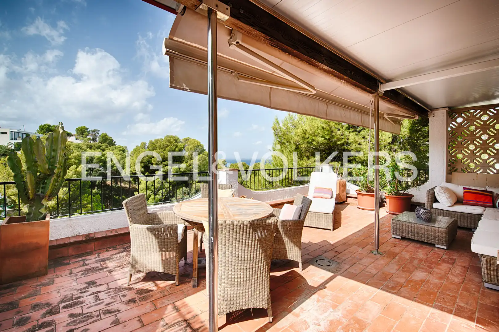Terraza de Casa o chalet en venta en Roses con Jardín privado, Terraza y Amueblado
