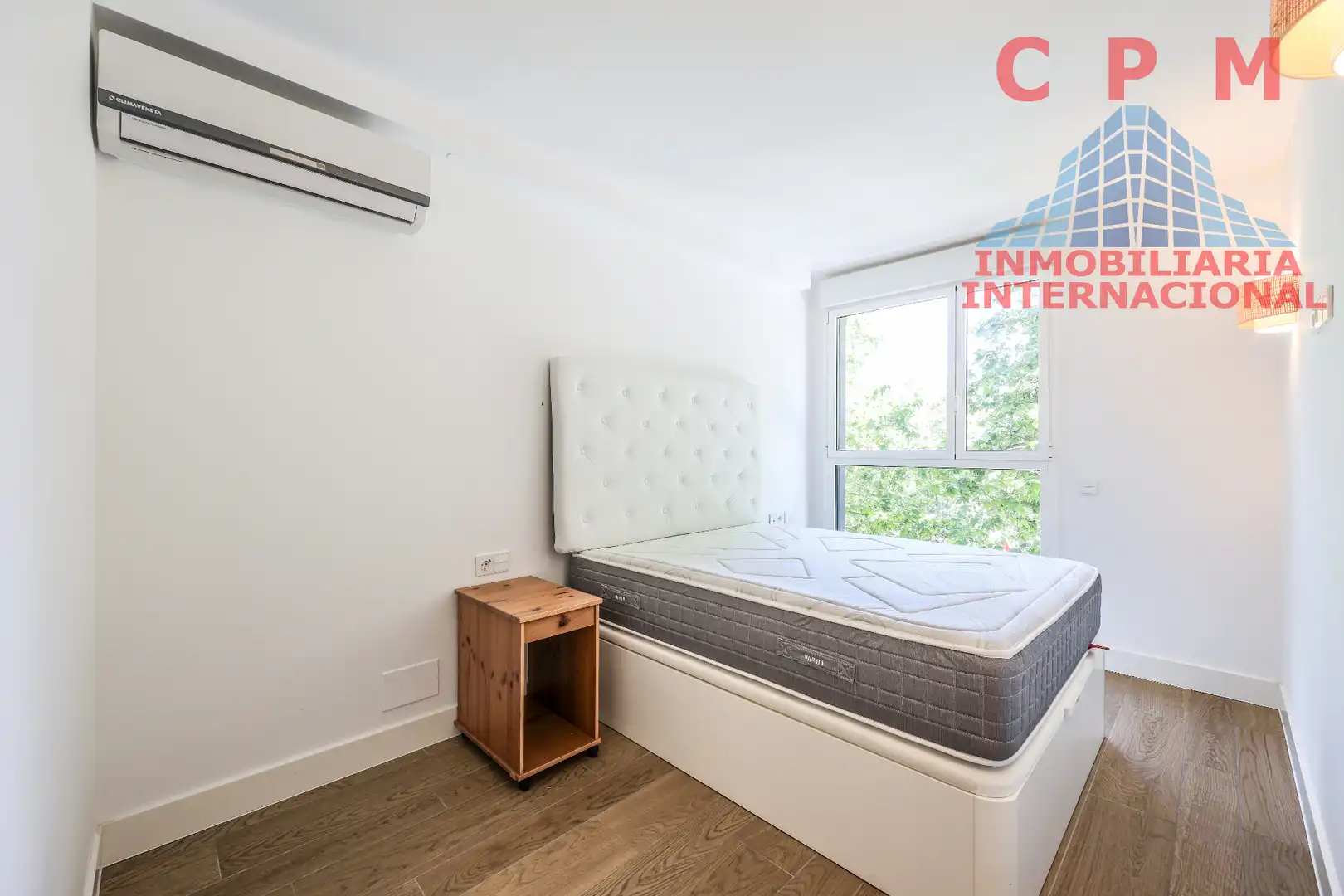 Schlafzimmer von Wohnung zur Miete in Madrid mit Klimaanlage, Heizung und Parkett