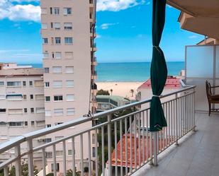 Dormitori de Apartament de lloguer en Gandia amb Aire condicionat