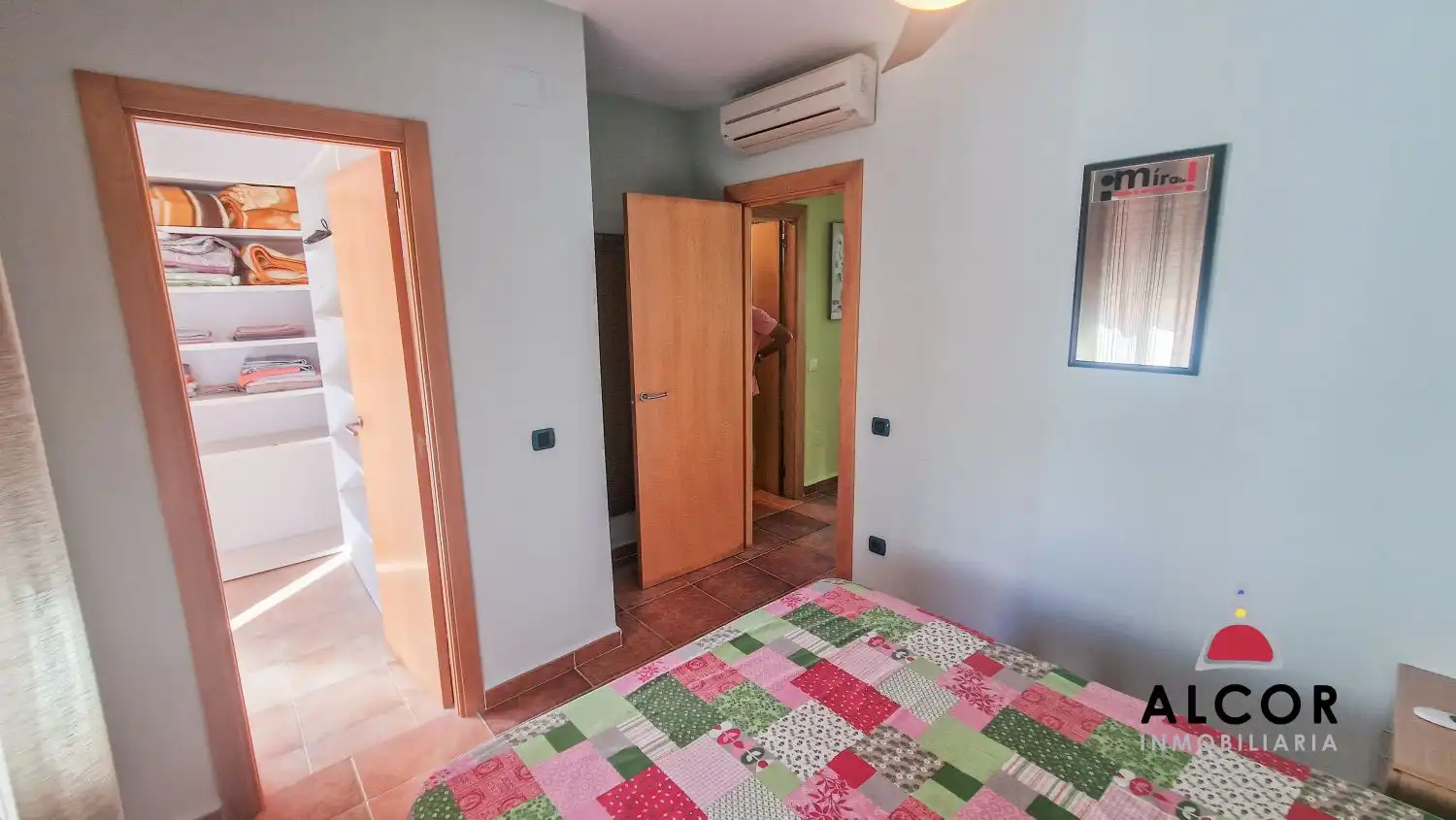 Habitación de Casa adosada en venta en Benicarló con Aire acondicionado, Terraza y Trastero
