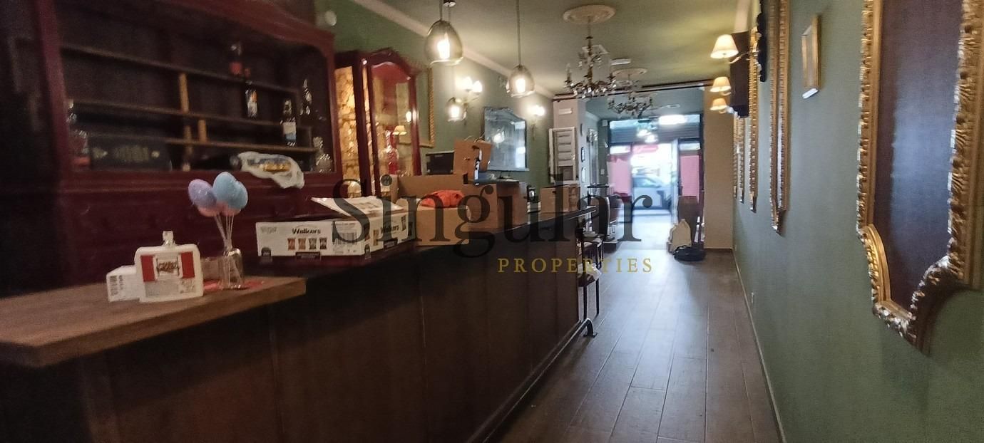 Premises for sale in  Barcelona Capital  with Air Conditioner and Furnished