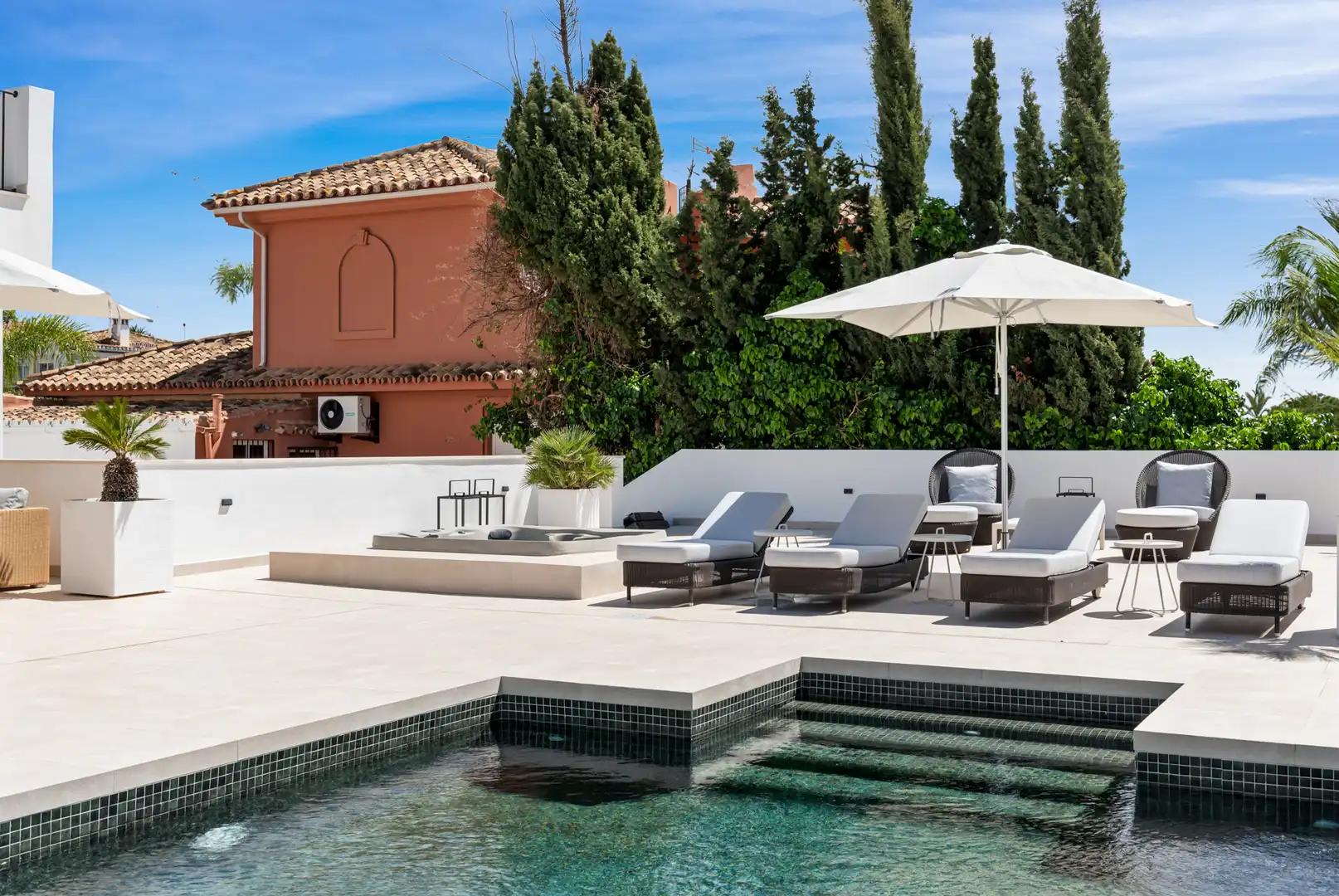Chalet con piscina en venta en Las Chapas - El Rosario, imagen 10