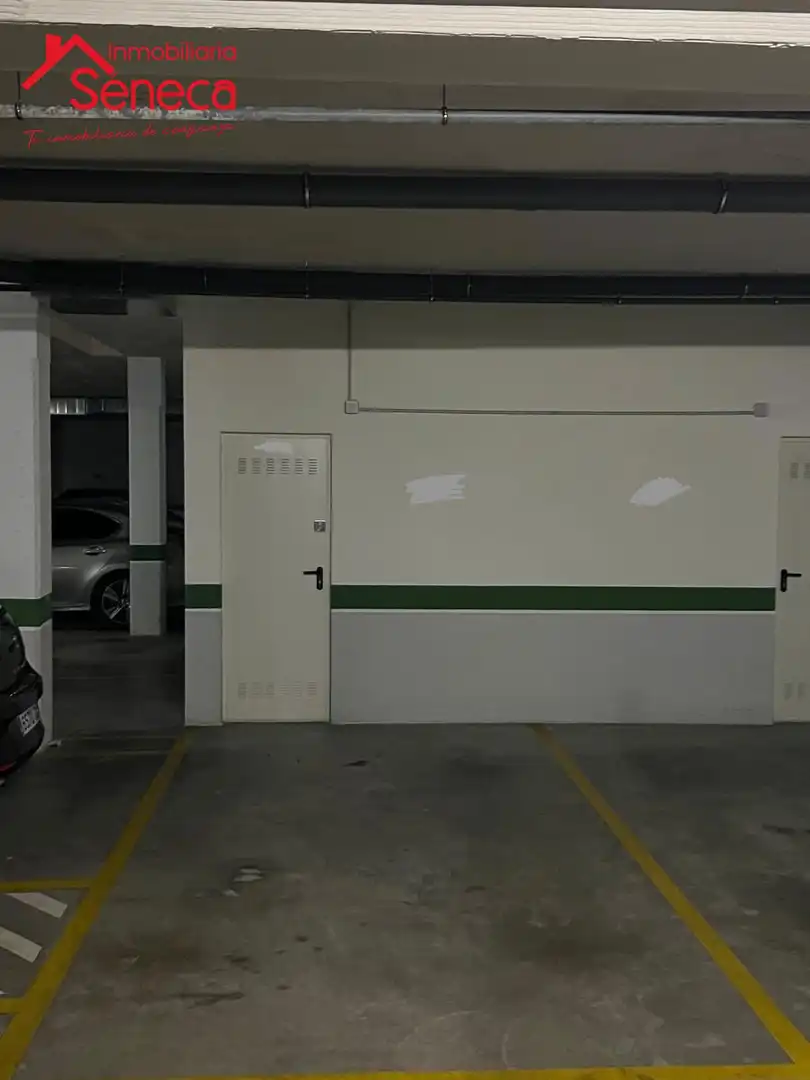 Parking de Piso en venta en Córdoba con Aire acondicionado, Calefacción y Terraza