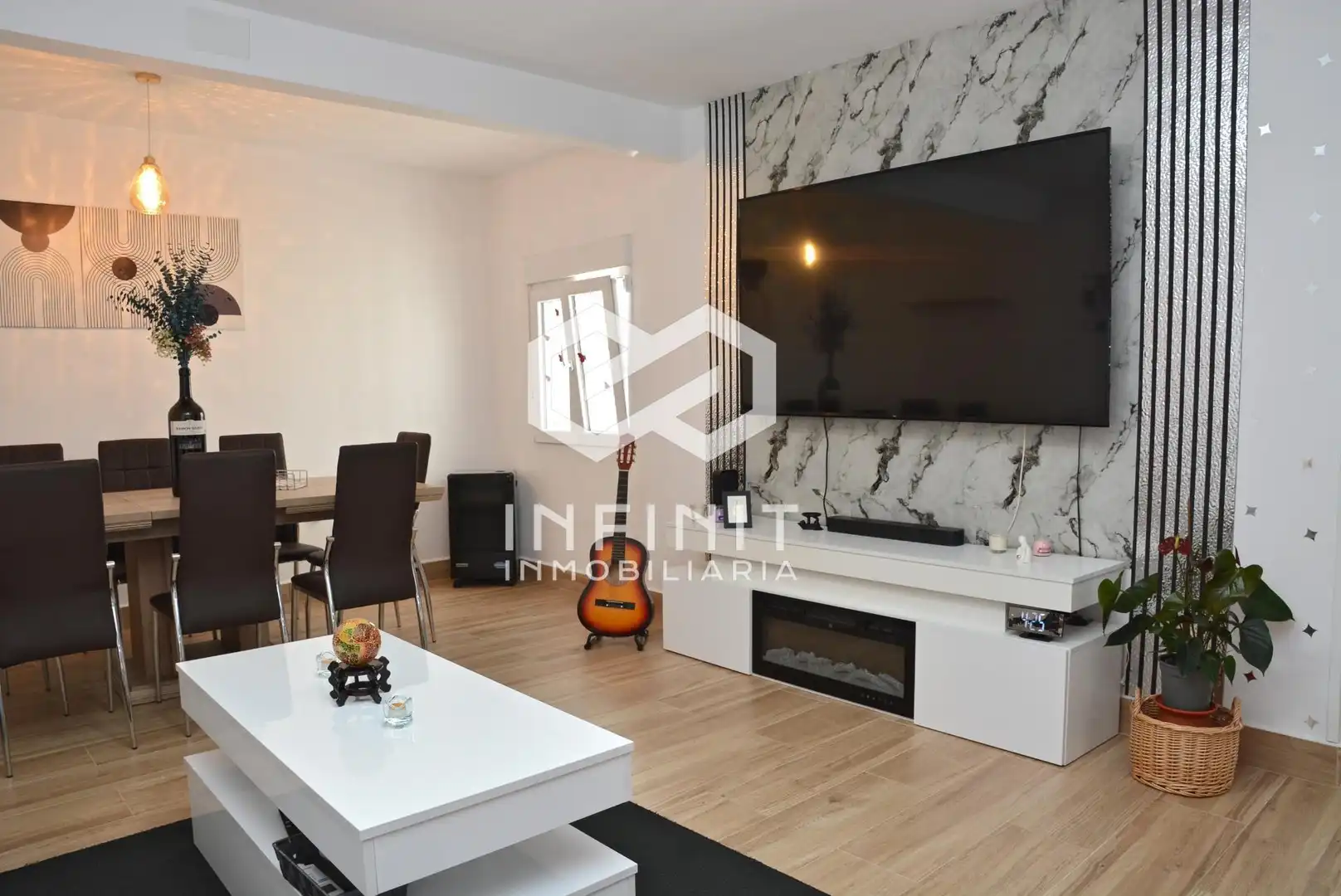 Living room of Houses for sale in Mazuecos  with Air Conditioner and Balcony