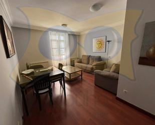 Living room of Flat to rent in Salamanca Capital  with Heating, Parquet flooring and Furnished