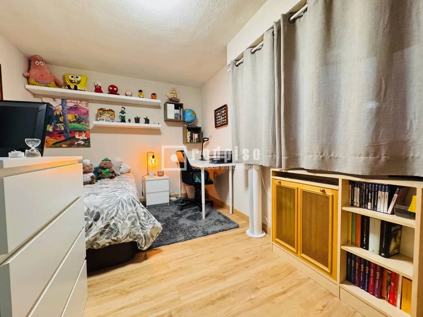 Habitación de Piso en venta en Fuenlabrada con Aire acondicionado, Calefacción y Jardín privado