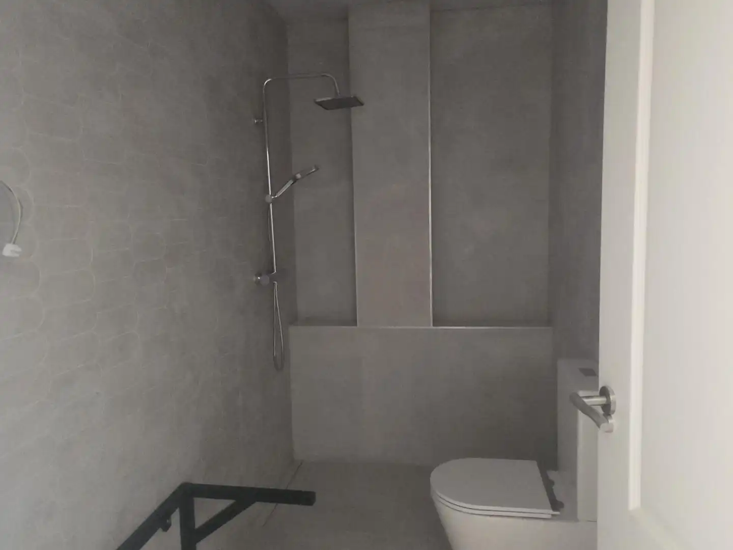 Bathroom of Houses for sale in Valencia  with Air Conditioner, Heating and Private garden