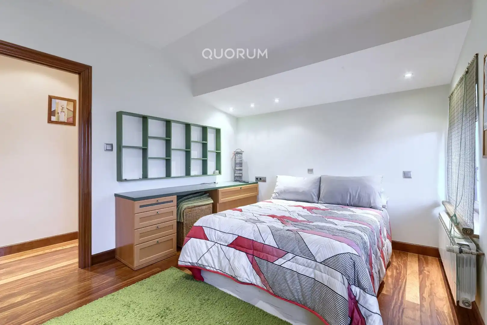 Schlafzimmer von Country house zum Verkauf in Bilbao  mit Heizung, Terrasse und Möbliert