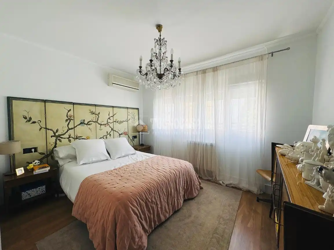 Bedroom of Detached homes for sale in Madrid
