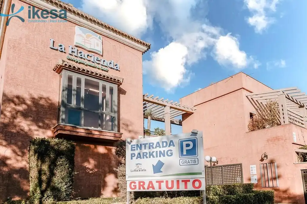 Locale commerciale in vendita a Islantilla Golf