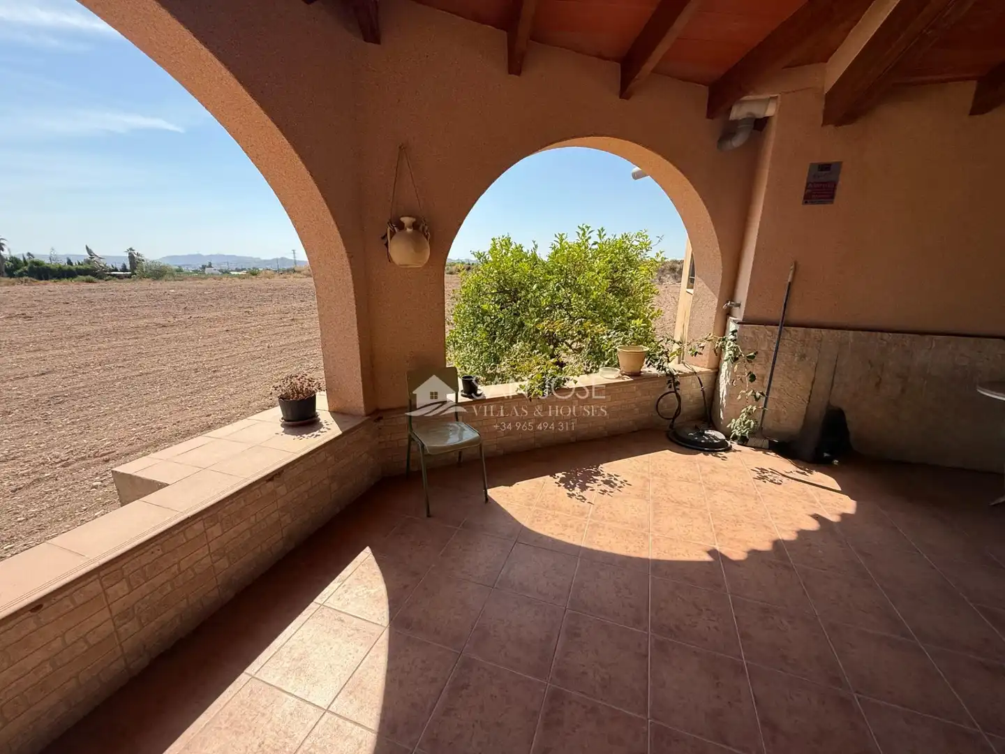 Chalet con jardín en venta en Novelda, imagen 3