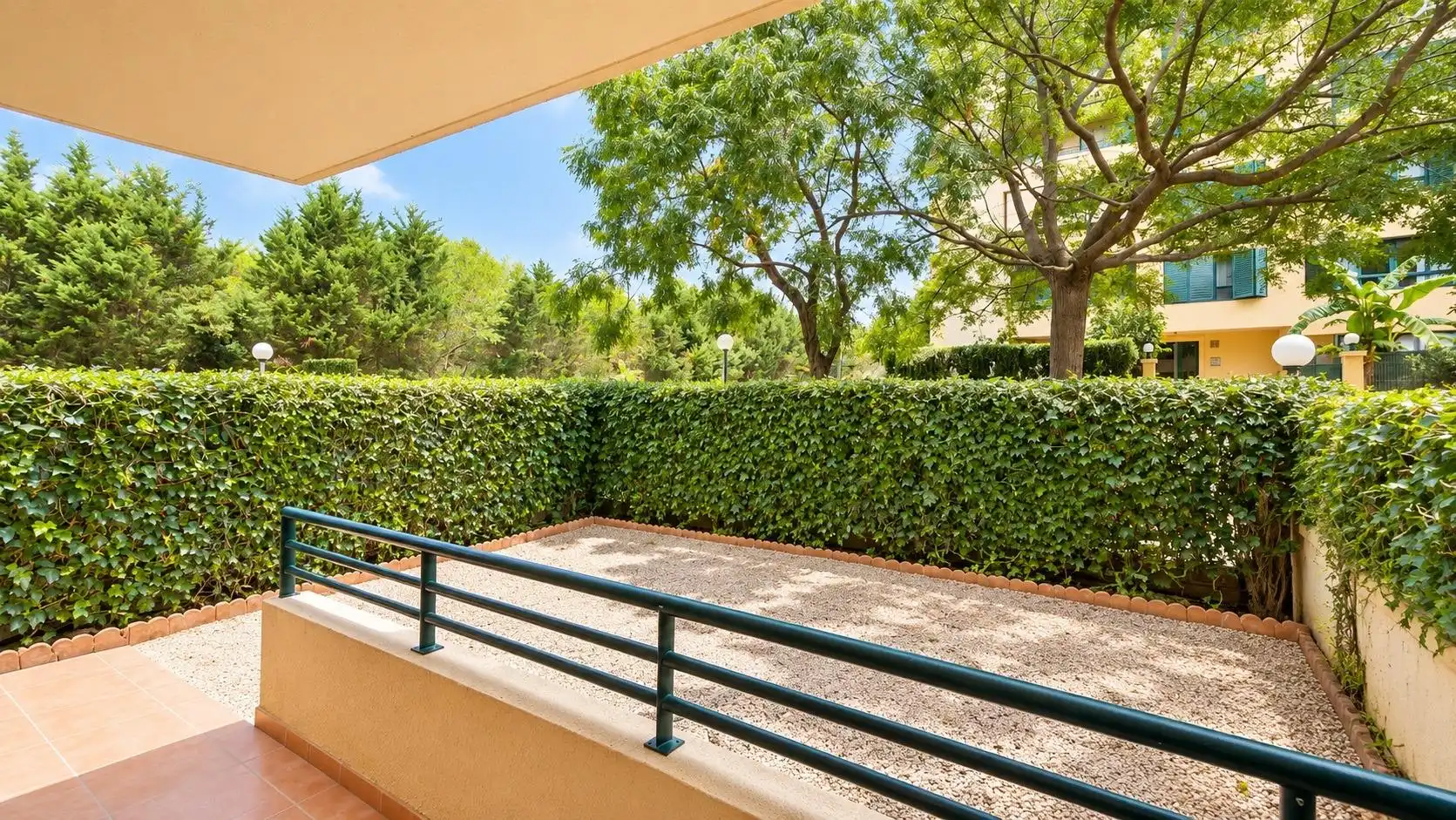 Bajo con piscina en venta en Ponent, imagen 14