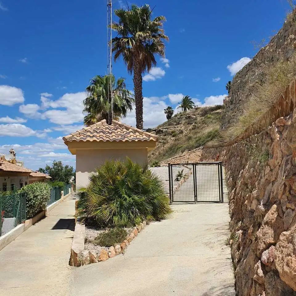Vista exterior de Casa adosada en venta en Rojales con Microondas