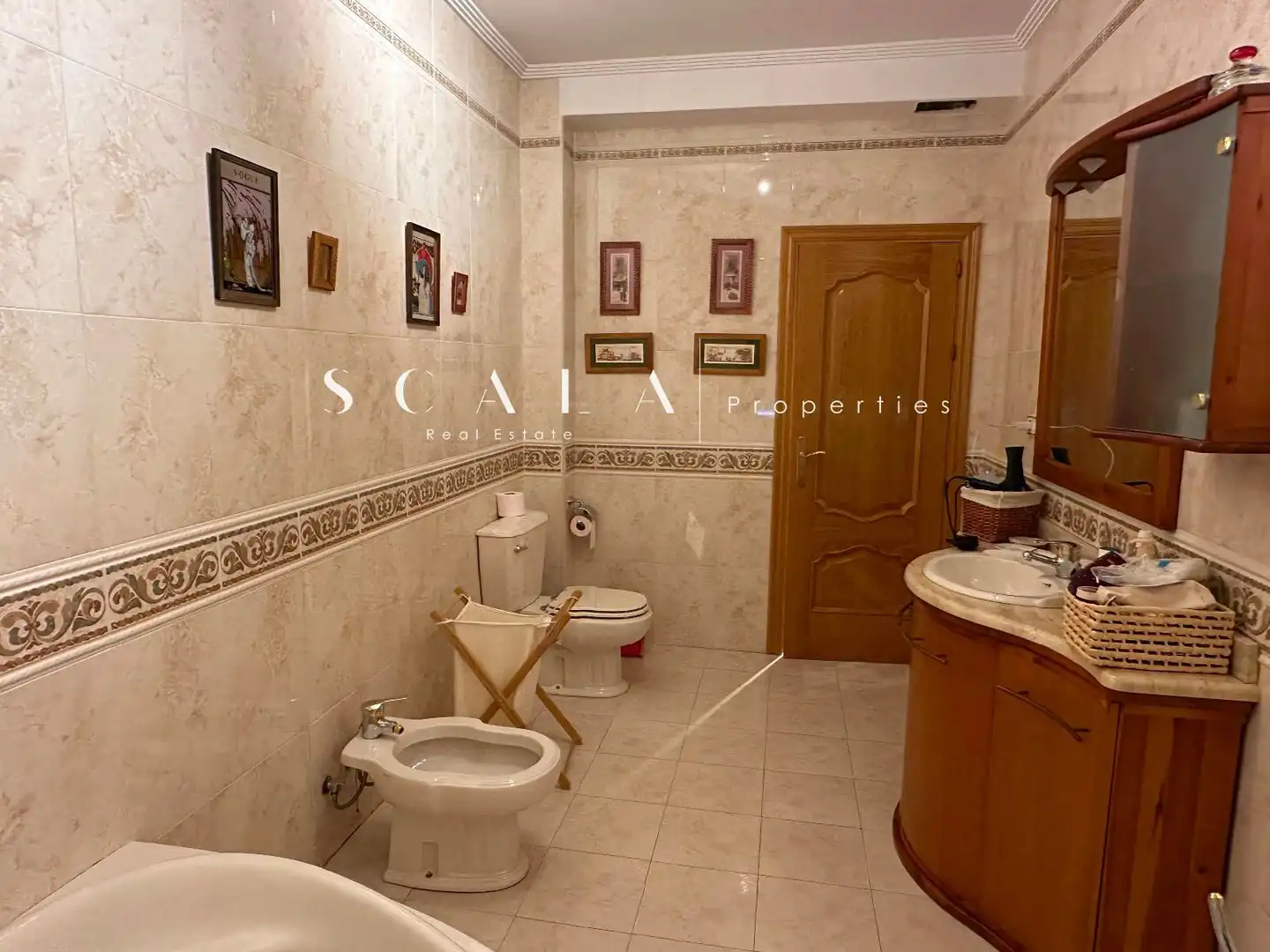 Baño de Casa o chalet en venta en Nambroca con Aire acondicionado, Calefacción y Jardín privado