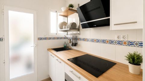 Foto 5 de Piso en venta en Calle de Castellón, Avda. De los Ogíjares, Armilla