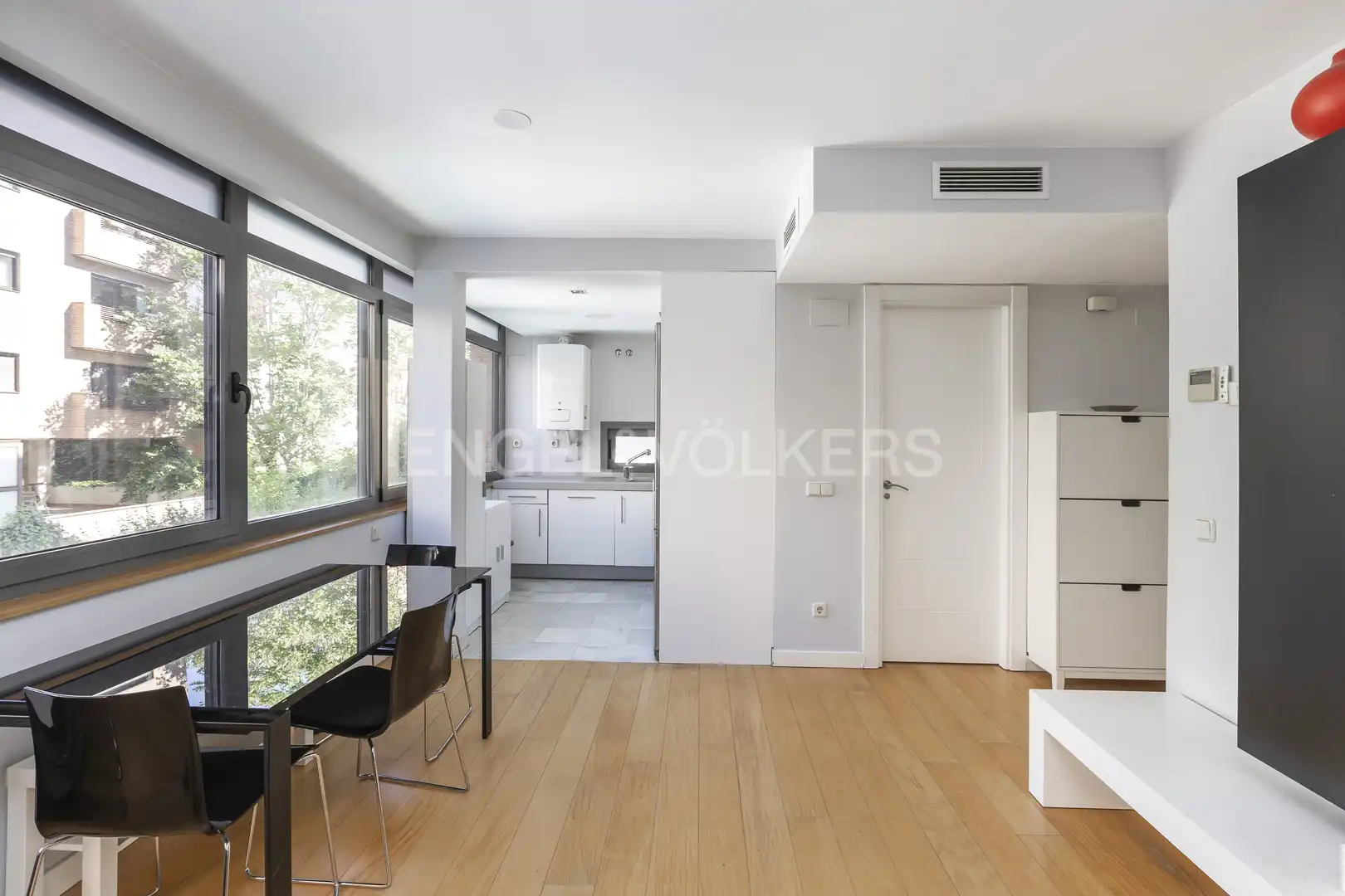 Exterior view of Flat for sale in Madrid  with Air Conditioner, Heating and Parquet flooring