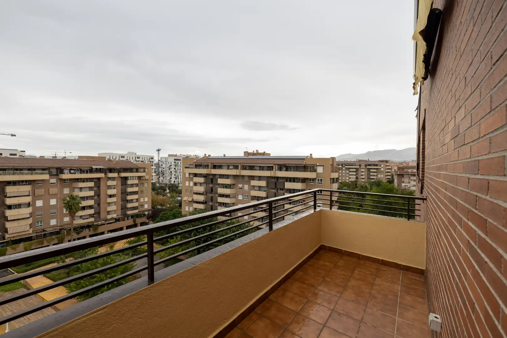 Attique avec terrasse à louer à Calle Mecina Bombarón 7, imagen 2