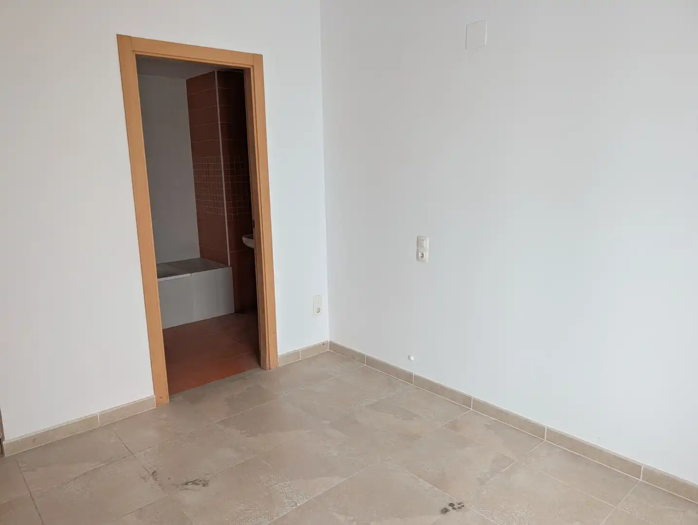 Wohnung zum Verkauf in Gilet mit Terrasse und Ofen