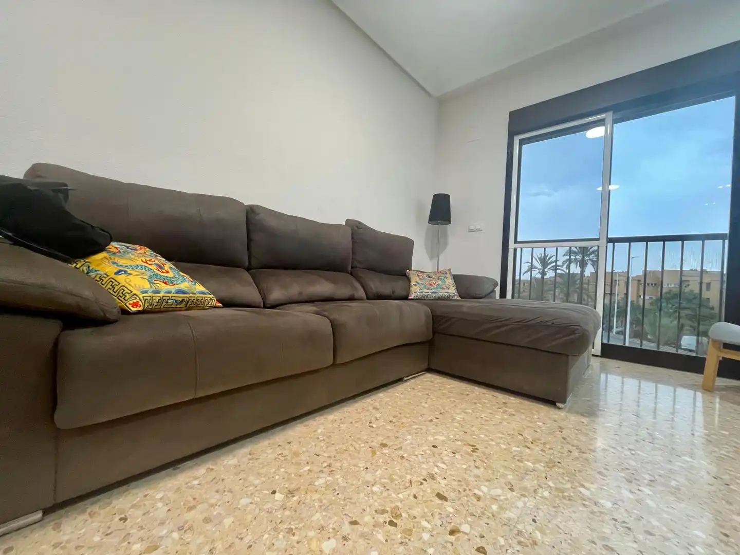 Living room of Flat for sale in Elche / Elx  with Air Conditioner, Heating and Furnished