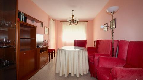 Foto 4 de Apartamento de alquiler en Valdepasillas - La Paz - Huerta Rosales, Badajoz Capital