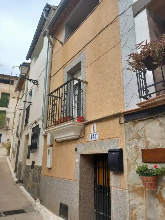 Houses for sale in Calleja San Roque, Calles