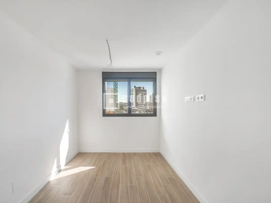 Habitación de Piso en venta en Madrid con Aire acondicionado, Calefacción y Jardín privado