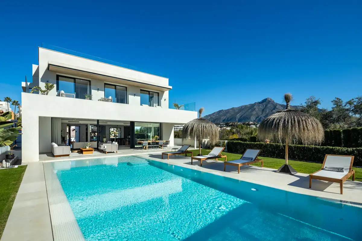 Chalet con terraza en venta en Urbanizacion N Andalucia 2G 32, imagen 4