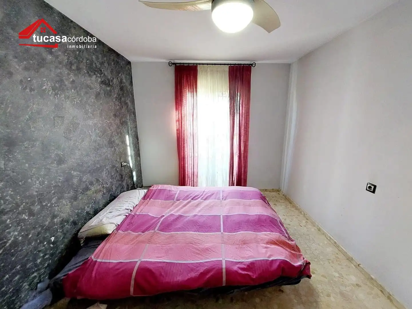 Dormitori de Casa o xalet en venda en Córdoba amb Terrassa