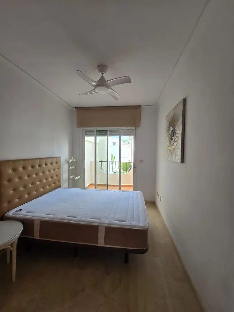 Habitación de Casa adosada en venta en Marbella con Amueblado