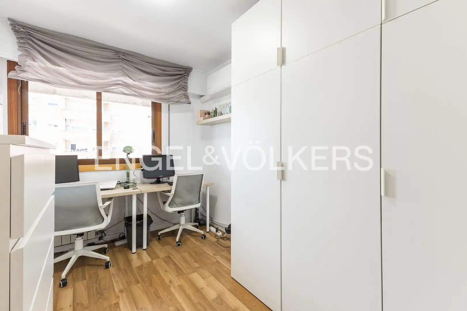 Bedroom of Flat for sale in Sant Joan Despí  with Air Conditioner, Heating and Parquet flooring