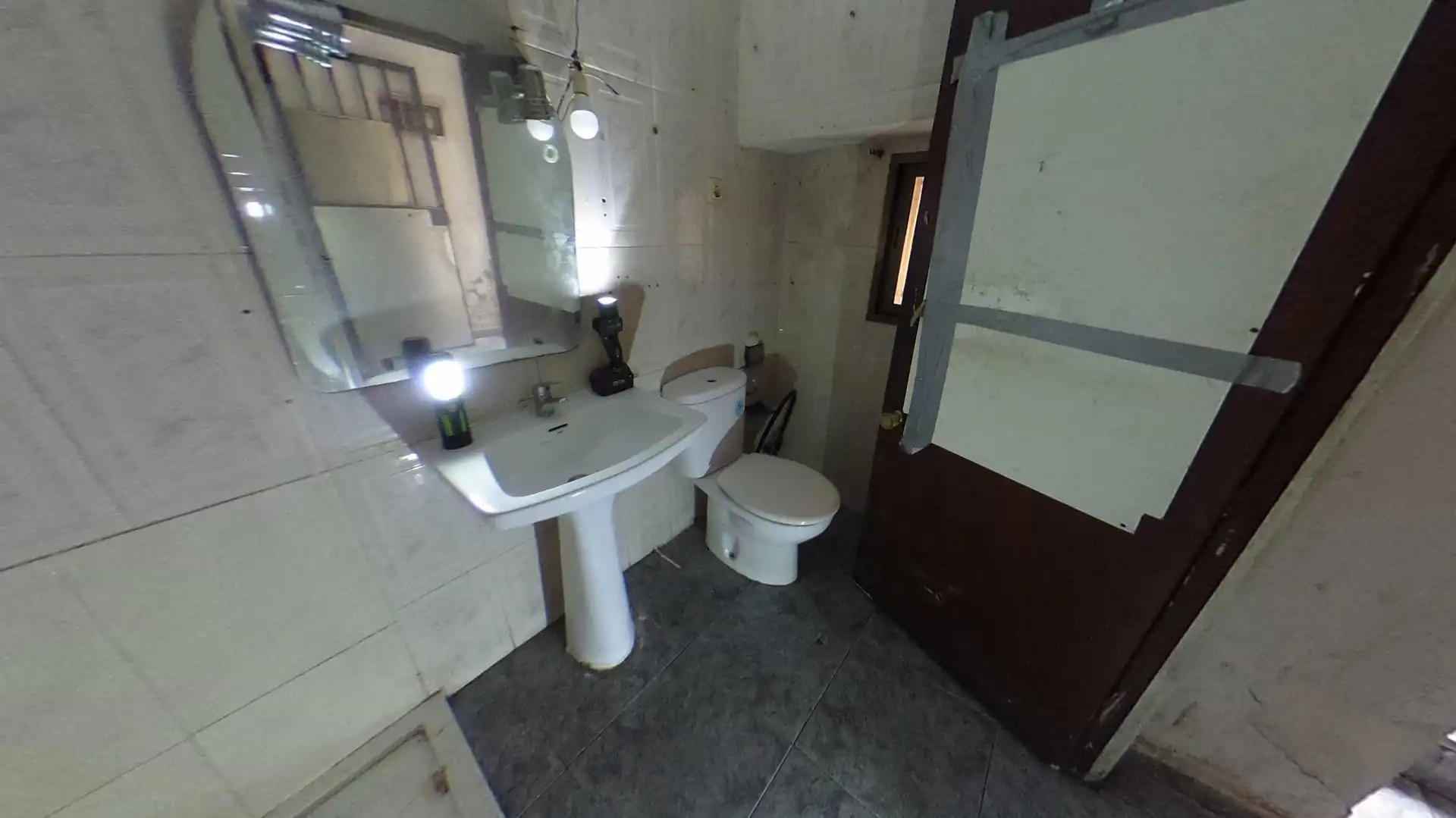 Bany de Casa o xalet en venda en Priego