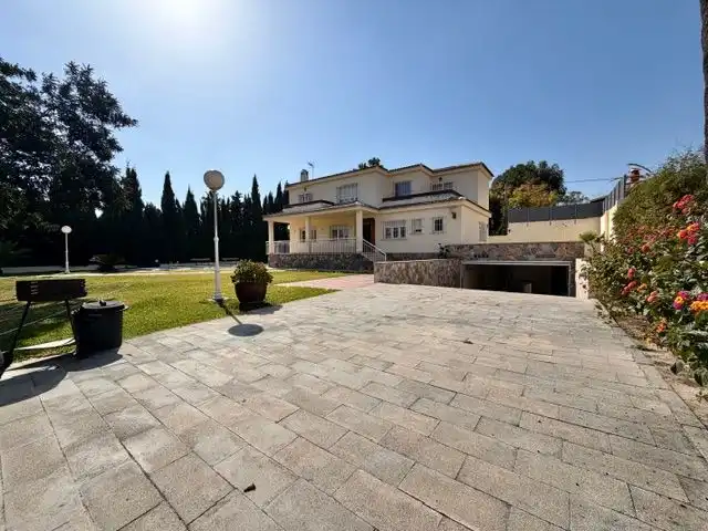 Vista exterior de Casa o xalet en venda en Sant Joan d'Alacant amb Calefacció, Jardí privat i Traster