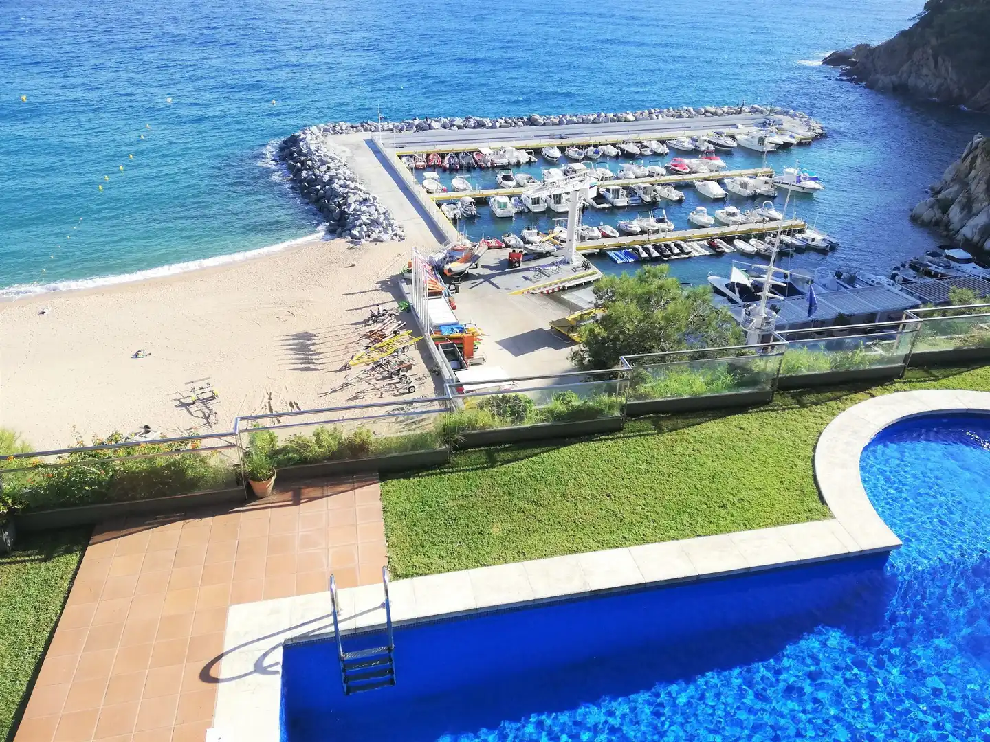 Villa avec piscine à vendre à Canyelles