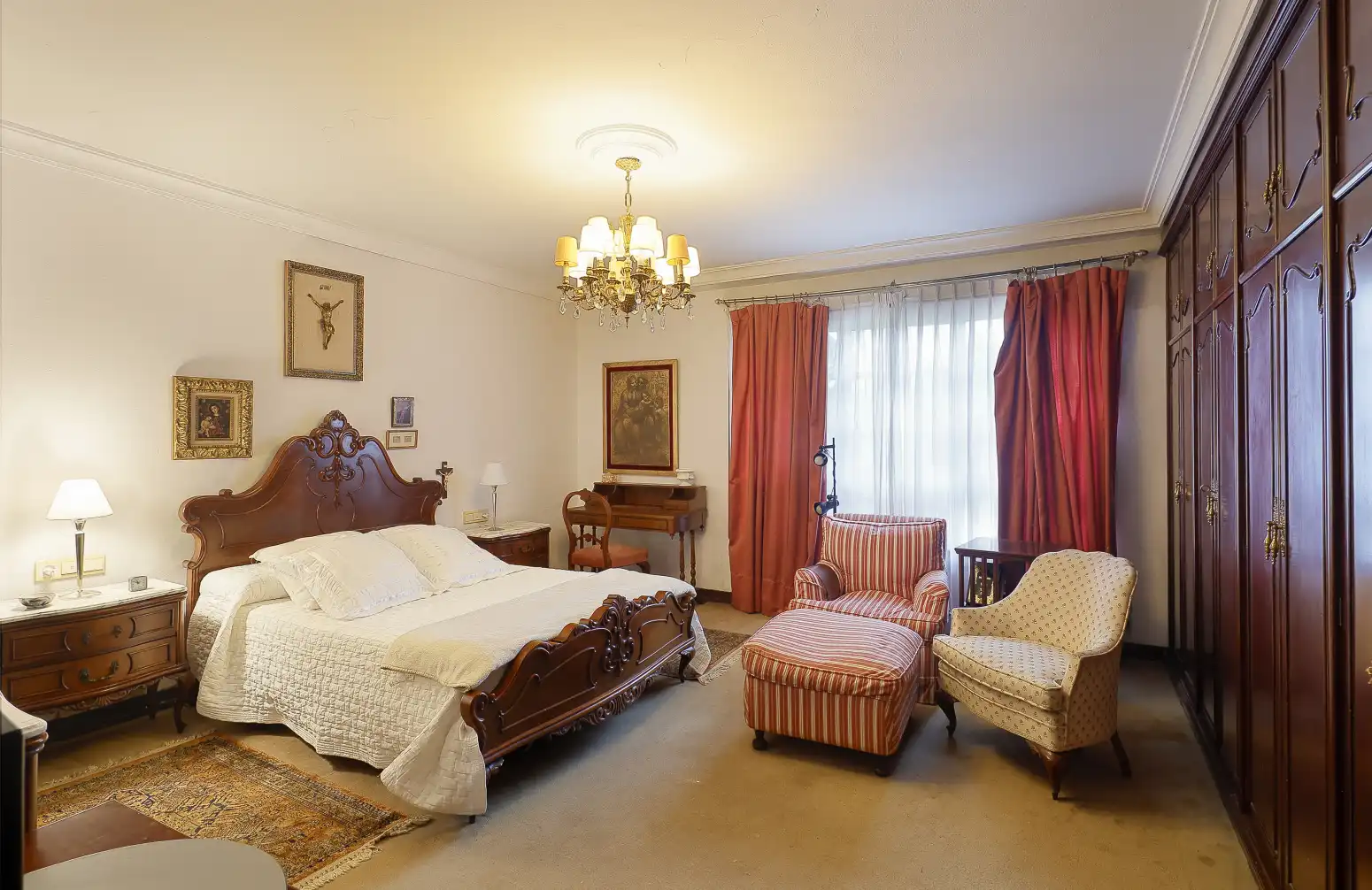 Dormitori de Casa o xalet en venda en Gijón  amb Calefacció, Jardí privat i Parquet