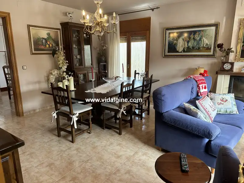 Comedor de Casa o chalet en venta en Térmens con Calefacción, Jardín privado y Trastero