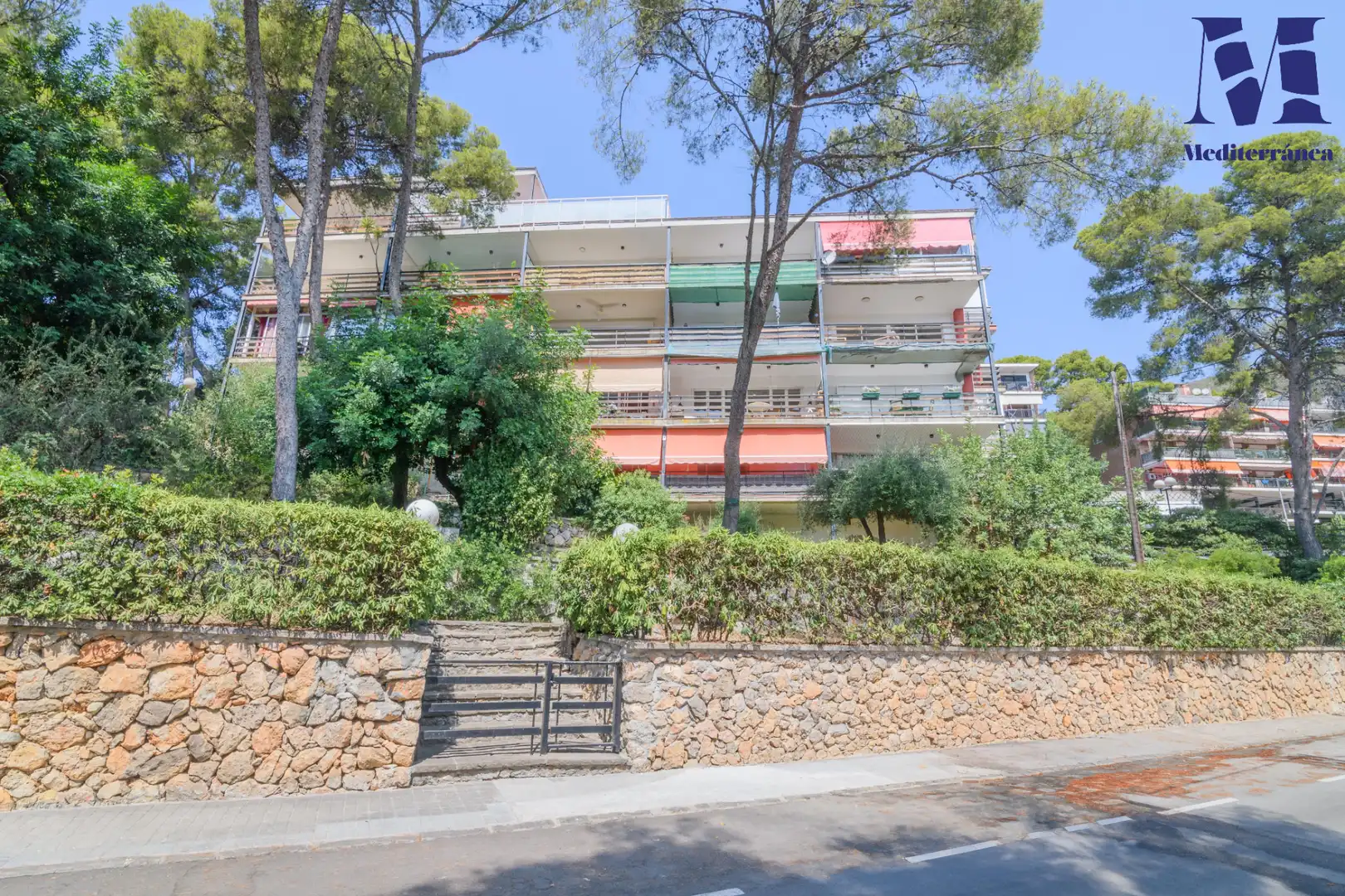 Vista exterior de Apartament en venda en Castelldefels amb Aire condicionat, Calefacció i Terrassa
