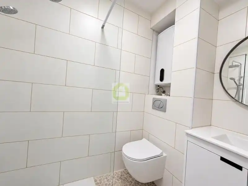 Bany de Pis en venda en Salobreña