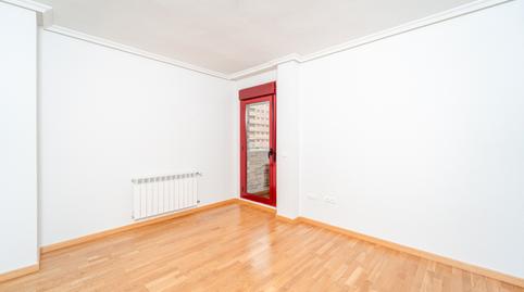 Photo 3 of Flat to rent in Sorolla, 7, El Quiñón, Toledo