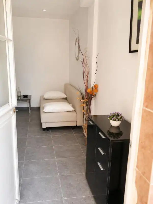 Sala d'estar de Planta baixa en venda en Málaga amb Aire condicionat, Calefacció i Jardí privat