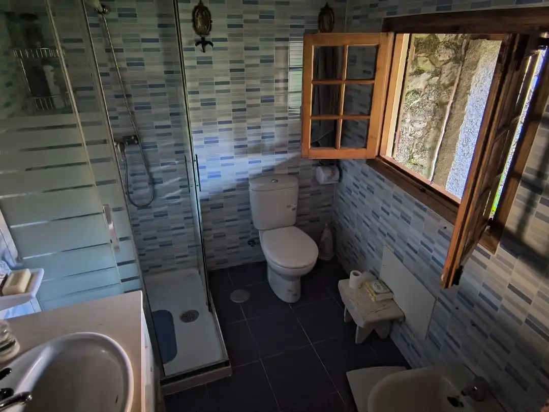 Bany de Casa o xalet en venda en A Cañiza   amb Terrassa i Balcó