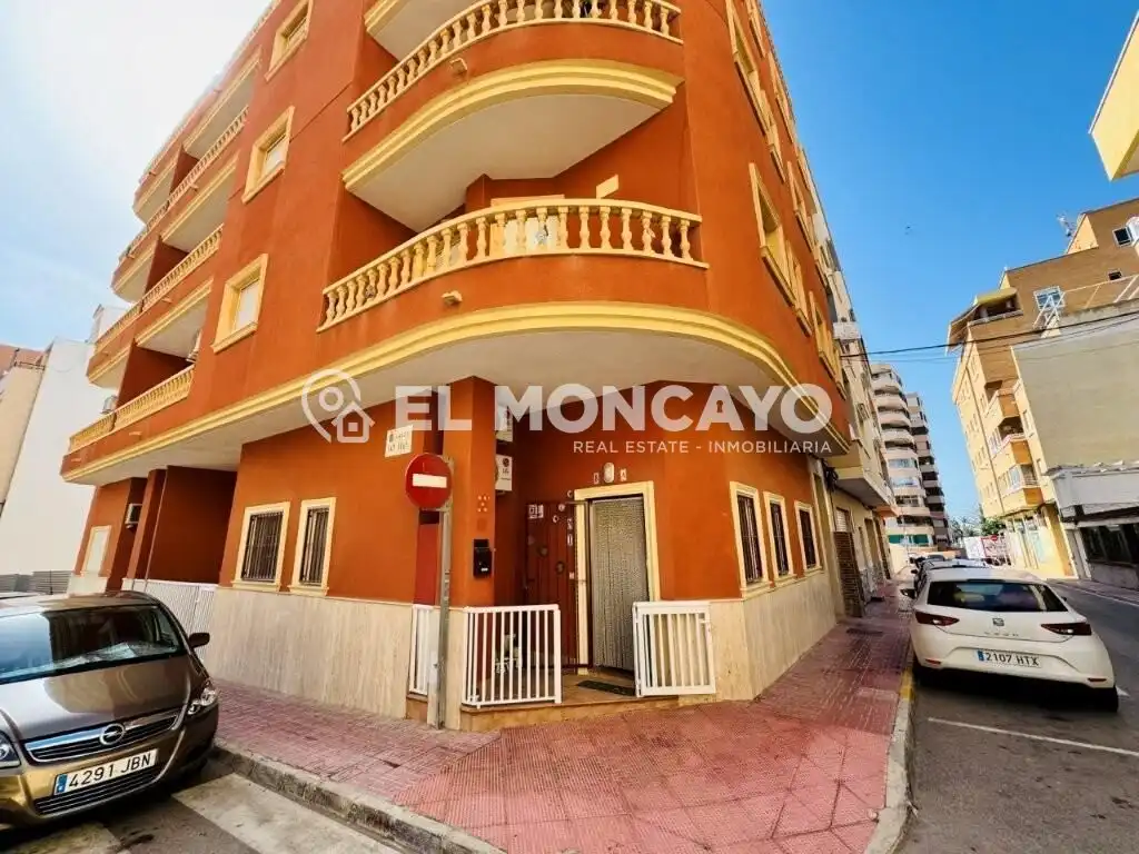 Apartament en venda a La Mata